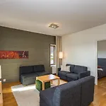 7305 By Interhome