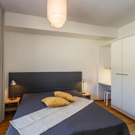 7305 By Interhome